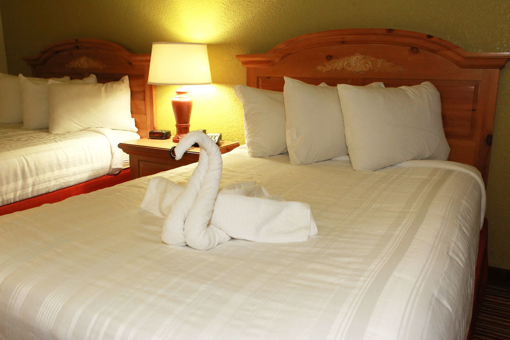 Suite Dreams Hotel Mattoon Экстерьер фото